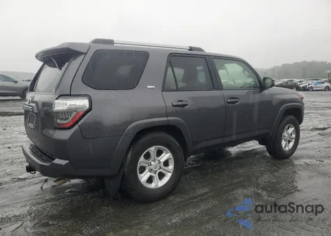 2023 Toyota 4Runner Se из США, поврежденный, VIN JTEMU5JR8P6164468